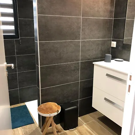 Beautiful Villa, Pool, Sea, 5 Bedrooms