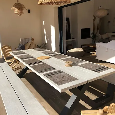 Beautiful Villa, Pool, Sea, 5 Bedrooms * ゾンザ