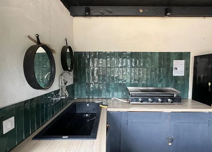 Villa Beautiful Villa, Pool, Sea, 5 Bedrooms *