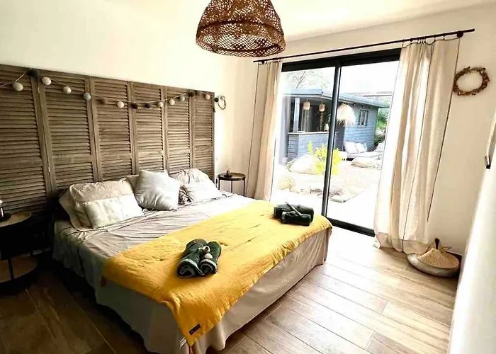 Beautiful Villa, Pool, Sea, 5 Bedrooms * 宗扎