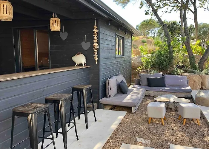 Beautiful Villa, Pool, Sea, 5 Bedrooms 别墅 *