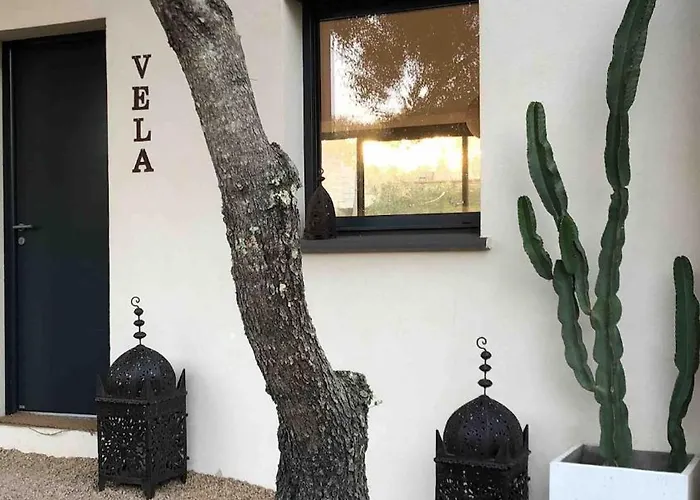 Beautiful Villa, Pool, Sea, 5 Bedrooms 别墅 宗扎