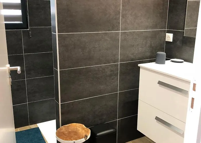 Beautiful Villa, Pool, Sea, 5 Bedrooms