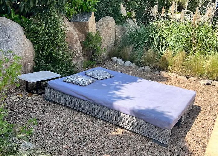 Beautiful Villa, Pool, Sea, 5 Bedrooms Villa